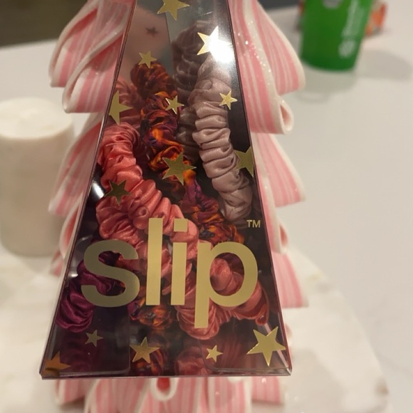 Slip Pure Silk Skinny Scrunchies Ornament - Picture 8 of 10